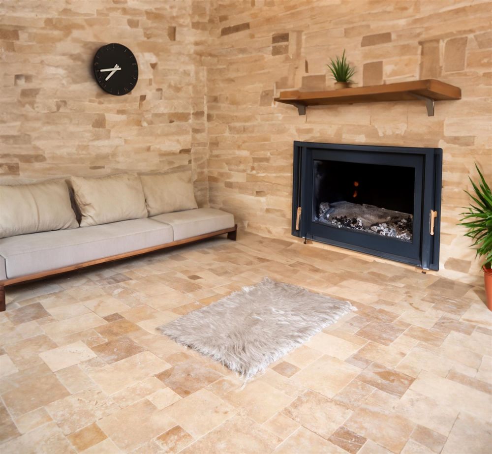 Dallage intérieur en travertin